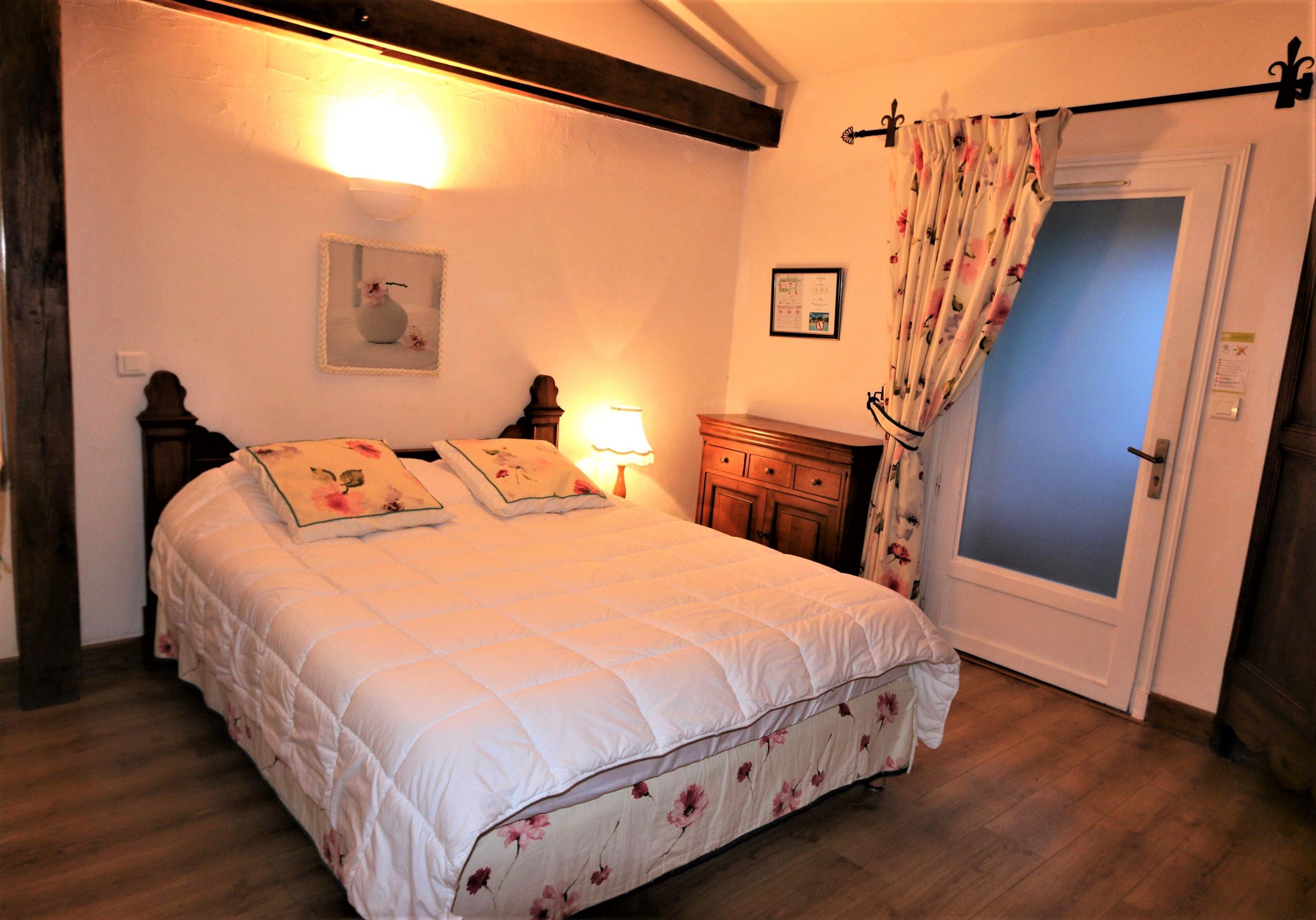 Hotel De La Ferme Lamy Meyrals Екстериор снимка