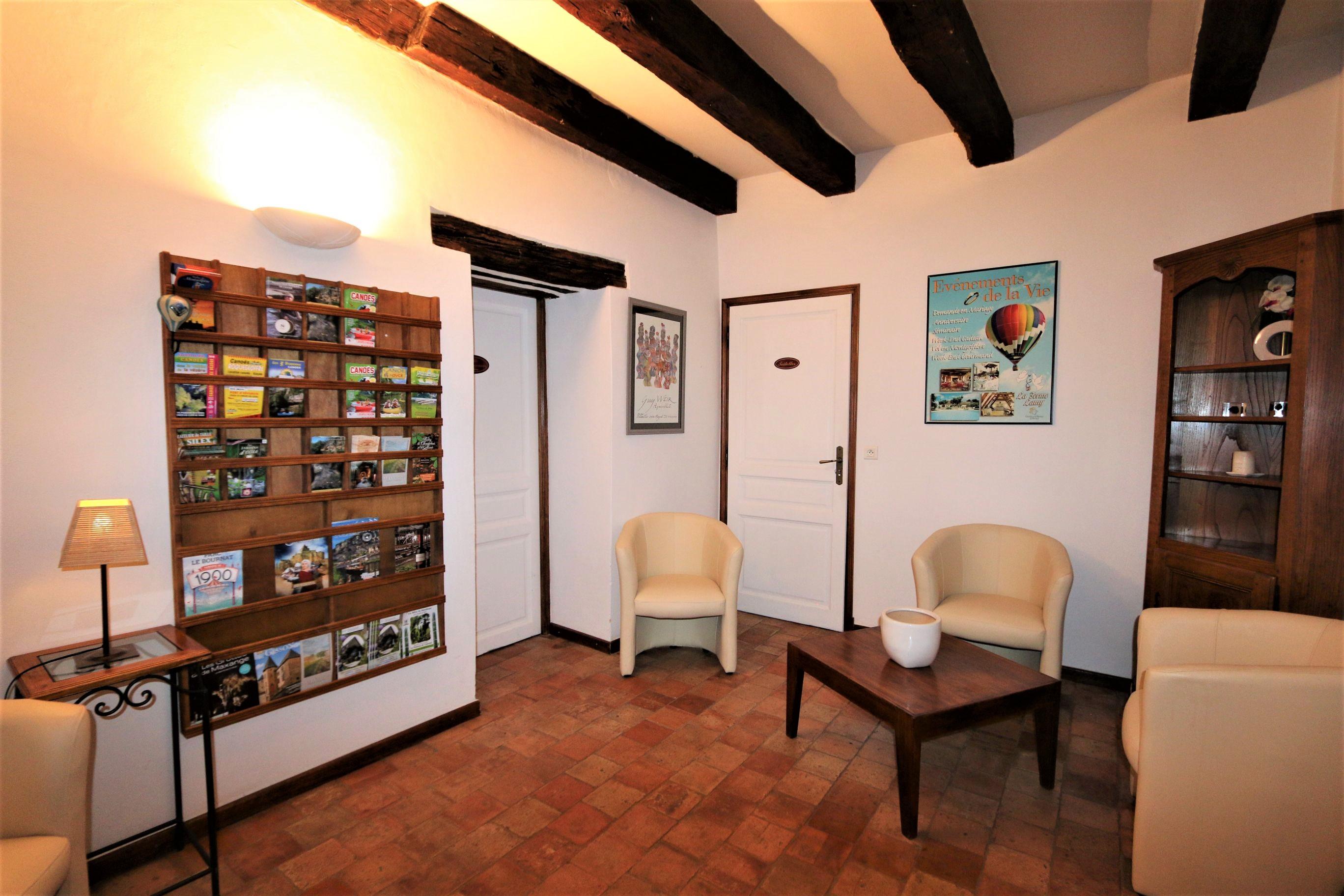 Hotel De La Ferme Lamy Meyrals Екстериор снимка